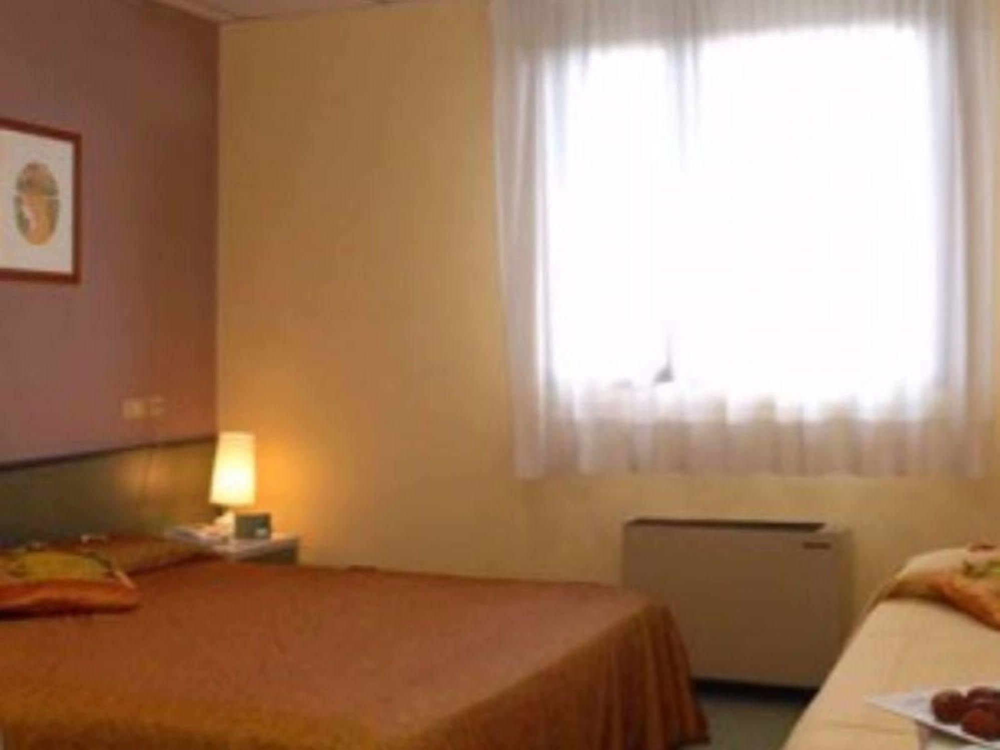 Thp Bologna Hotel Carteria di Sesto Rastignano Екстериор снимка